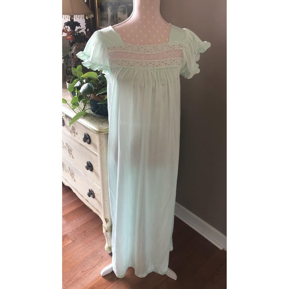 Vtg Nylon Gown Nightgown Long Flutter Sleeve Lace Trim Green Merville Size Small